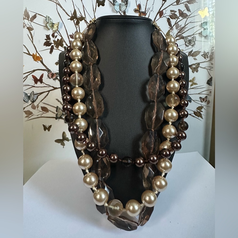 Elegant Multi-Strand Pearl and Bead Necklace